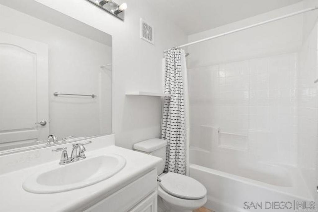 112 Via Sovana Property Photo 14