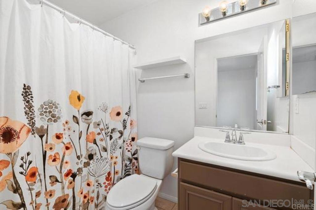 112 Via Sovana Property Photo 16