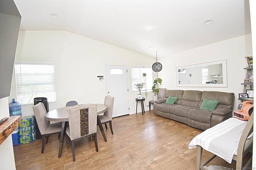 3775 3779 Teak Street Property Photo 6
