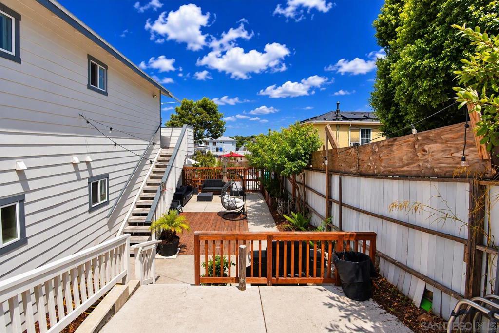 3775 3779 Teak Street Property Photo 17