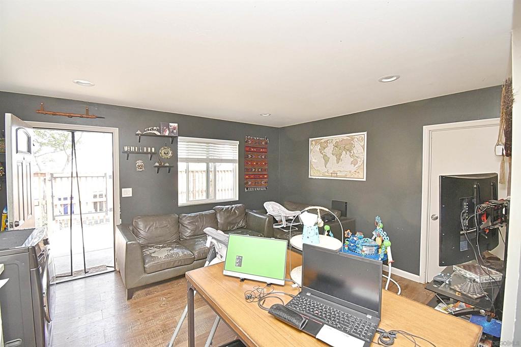 3775 3779 Teak Street Property Photo 24