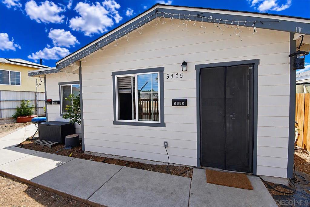 3775 3779 Teak Street Property Photo 34