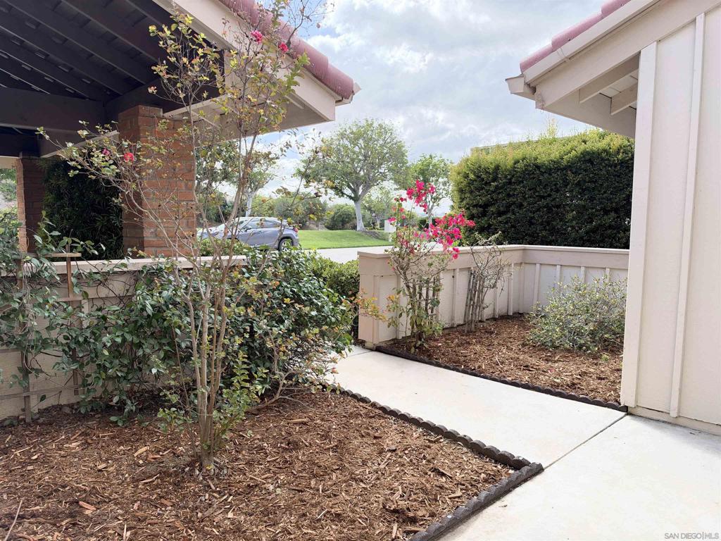 17463 Plaza Abierto 25 Property Photo 23