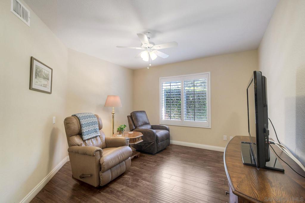 1298 Rue Saint Martin Property Photo 11