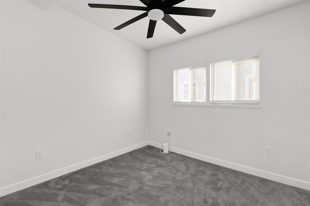 1680 Seacoast Dr B Property Photo 17