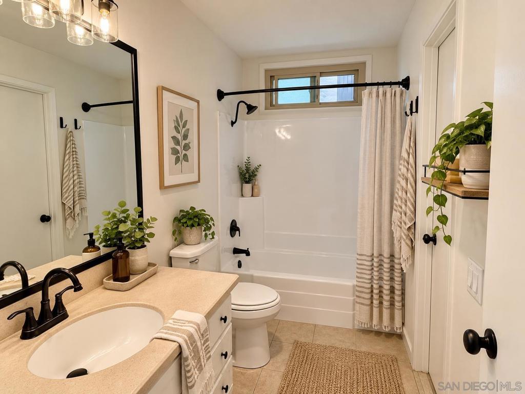 2510 Clairemont Drive 204 Property Photo 17