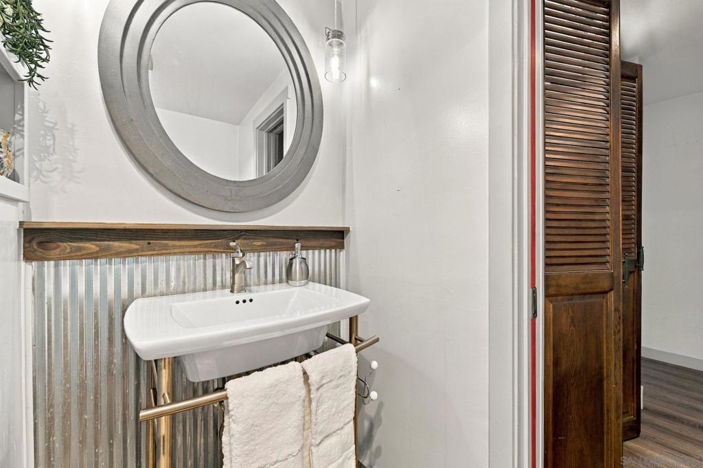 10232 Sage Hill Way Property Photo 21