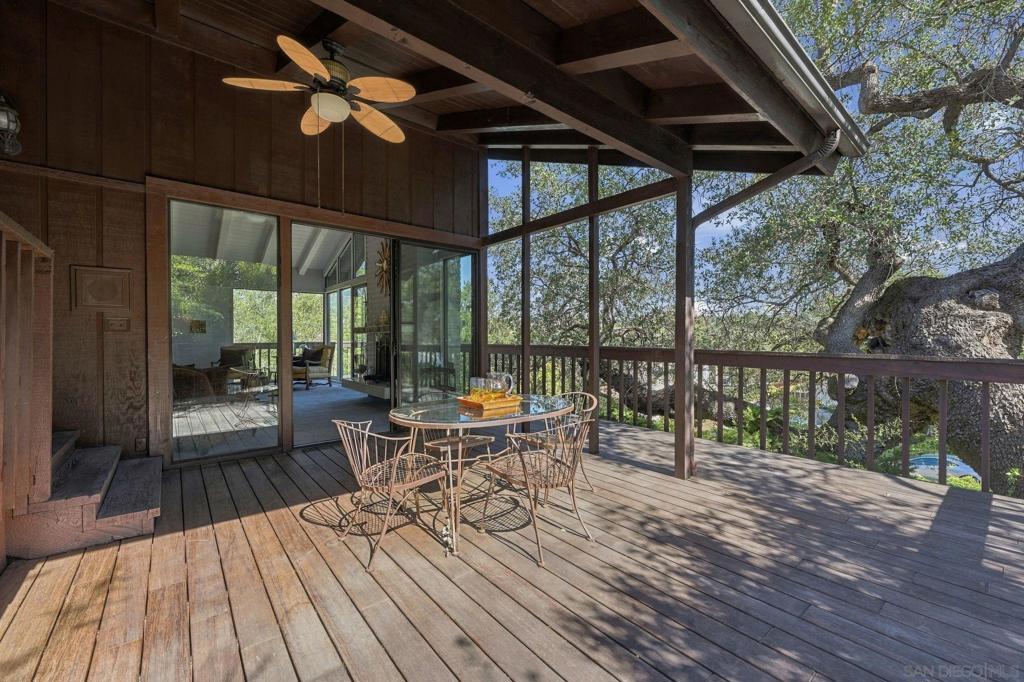 10232 Sage Hill Way Property Photo 32
