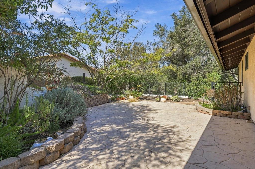10232 Sage Hill Way Property Photo 40