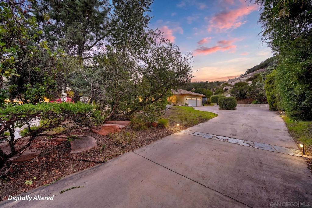 260025584SD Property Photo 2