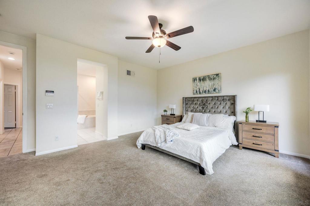 260025584SD Property Photo 21