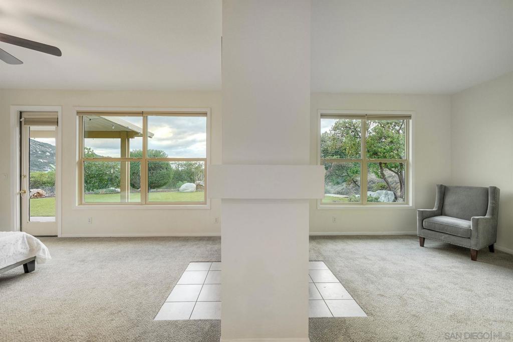 260025584SD Property Photo 24