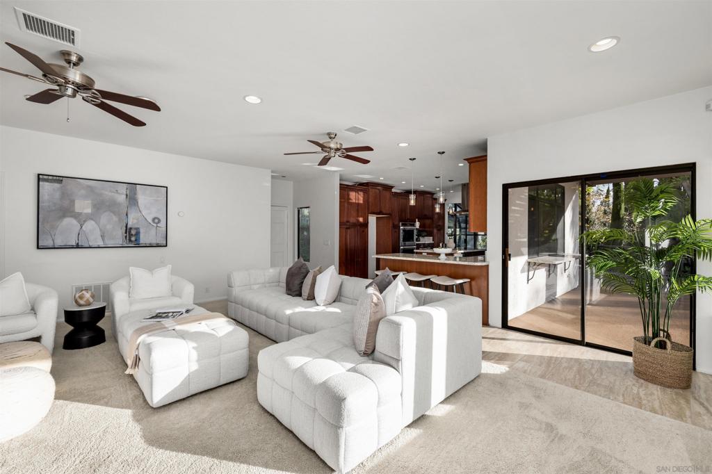 16238 Country Day Property Photo 14