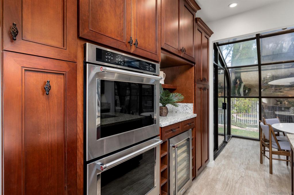 16238 Country Day Property Photo 18