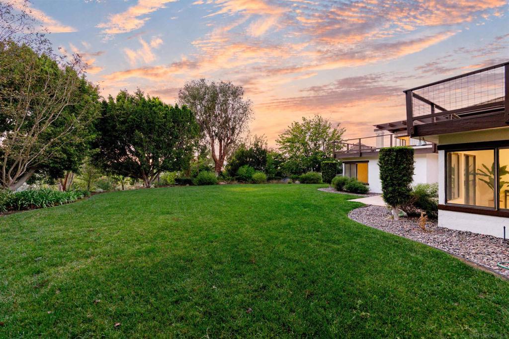 16238 Country Day Property Photo 59