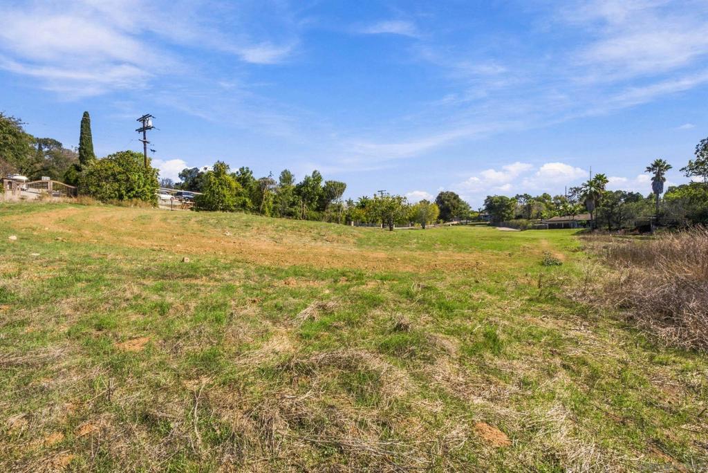 1246 Nordahl Property Photo 12