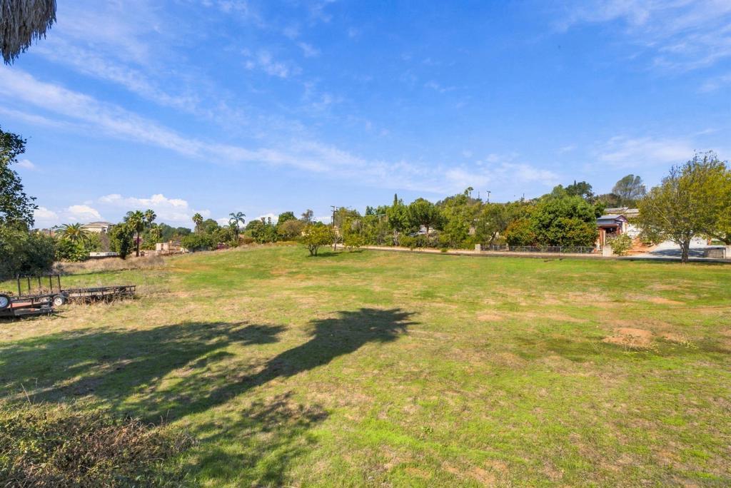 1246 Nordahl Property Photo 13