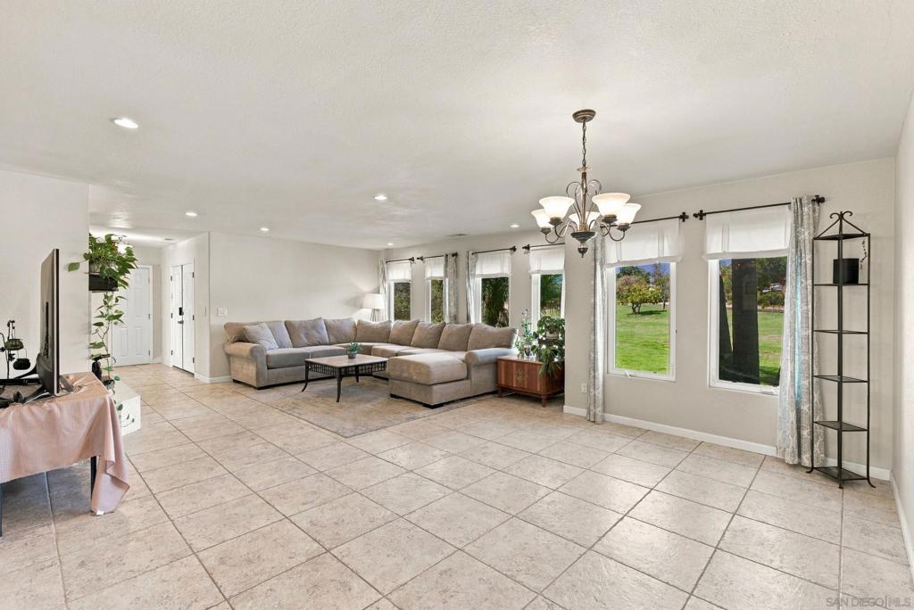 1246 Nordahl Property Photo 25