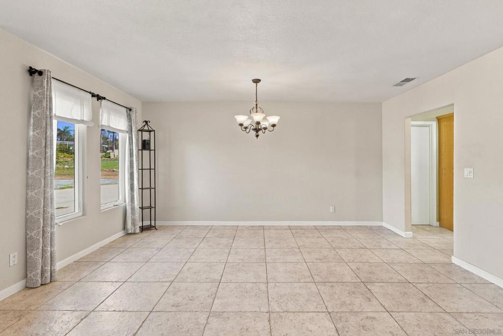 1246 Nordahl Property Photo 27