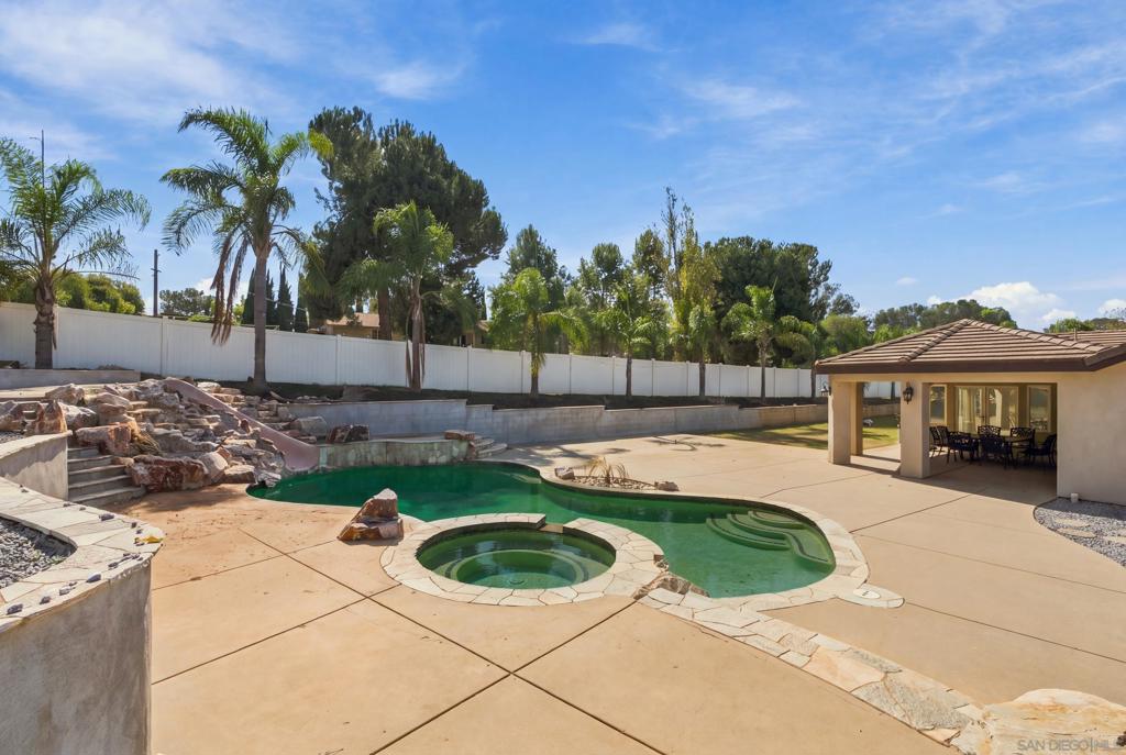1246 Nordahl Property Photo 59