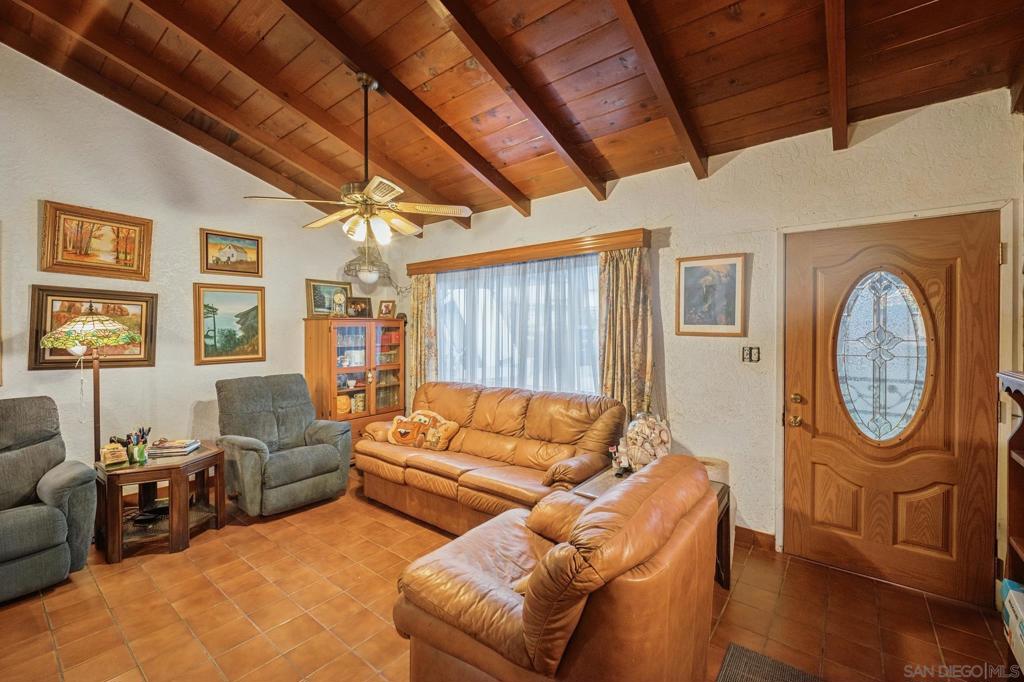 1260 Presioca St. Property Photo 1
