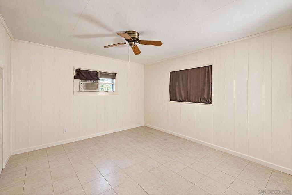 1260 Presioca St. Property Photo 10