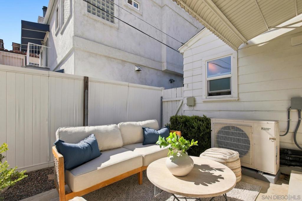 260025617SD Property Photo 10