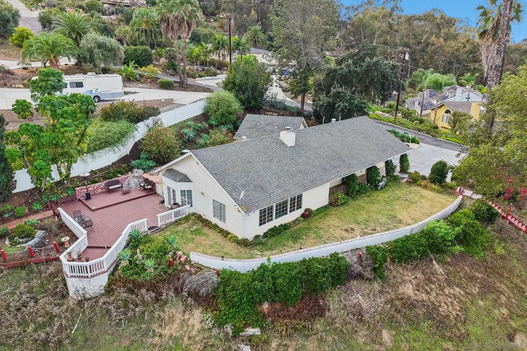 1133 Emerald Heights Property Photo