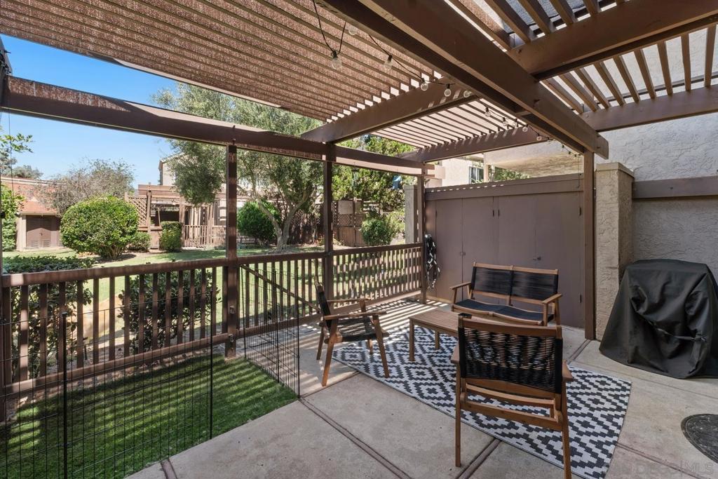 23952 Green Haven Property Photo 27