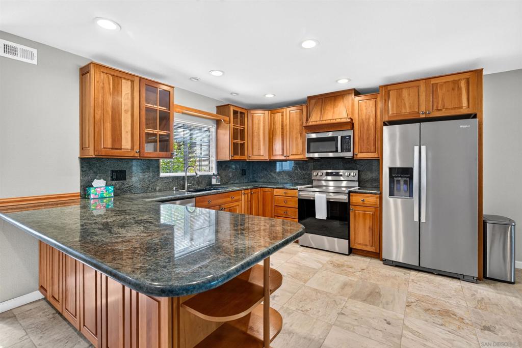 23654 Country Villa Rd Property Photo 1
