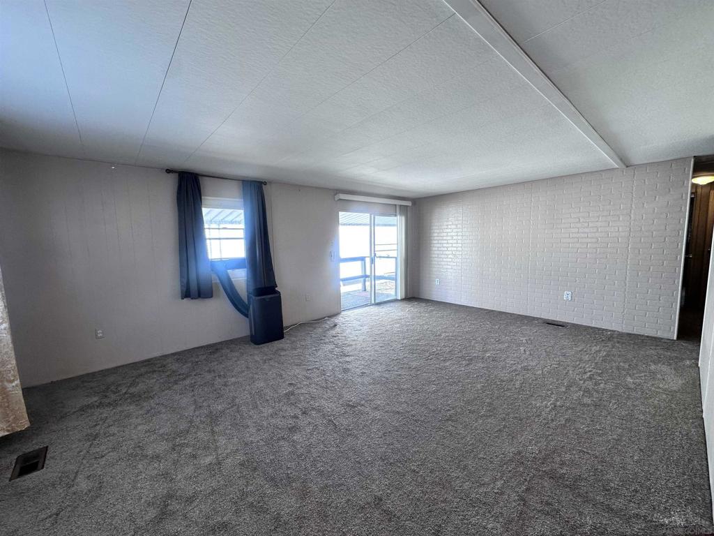 8301 Mission Gorge Rd 50 Property Photo 7