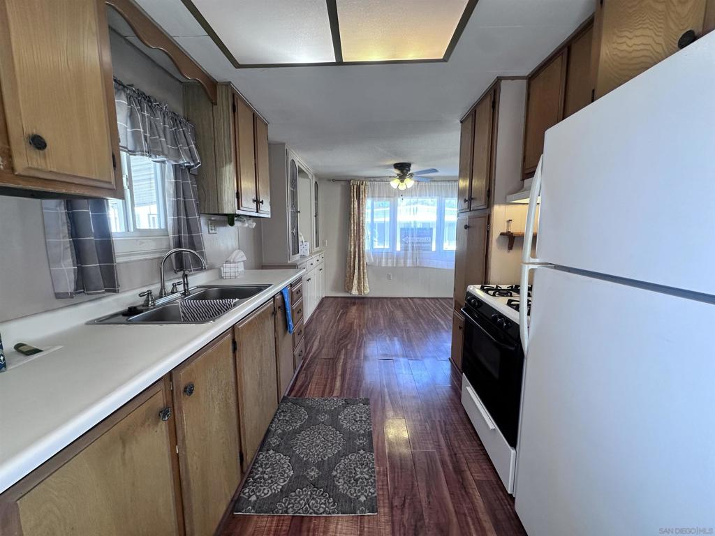 8301 Mission Gorge Rd 50 Property Photo 19