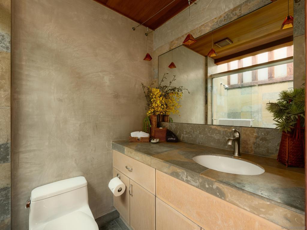 6621 Neptune Place Property Photo 30