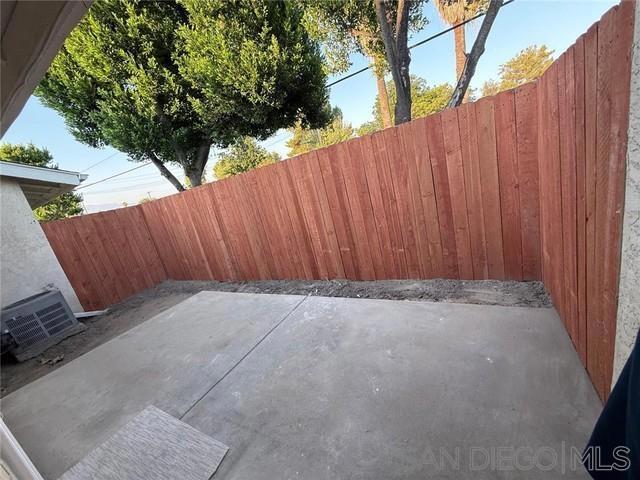 25932 Baylor Way Property Photo 3