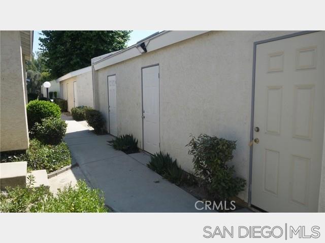 25932 Baylor Way Property Photo 6
