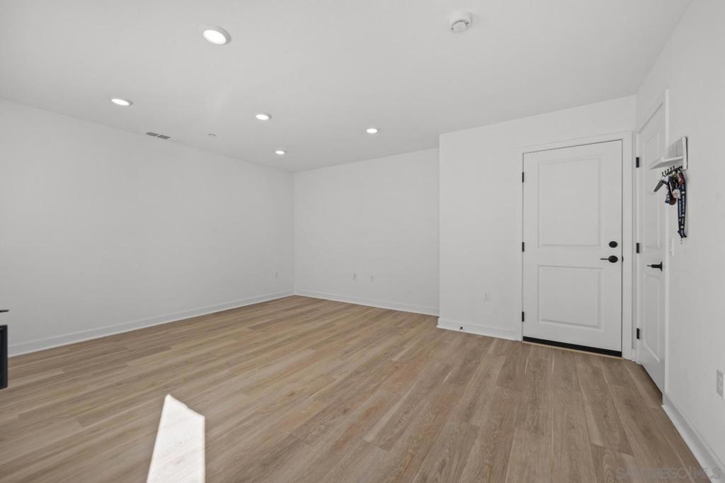 2428 Cascalote Property Photo 2