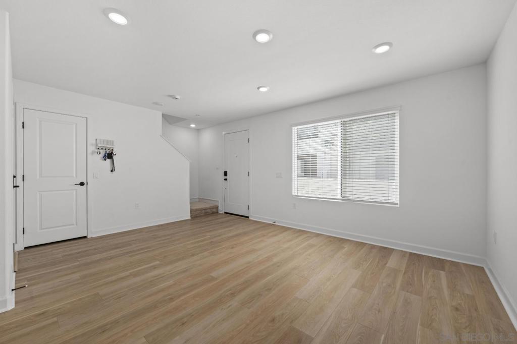 2428 Cascalote Property Photo 3
