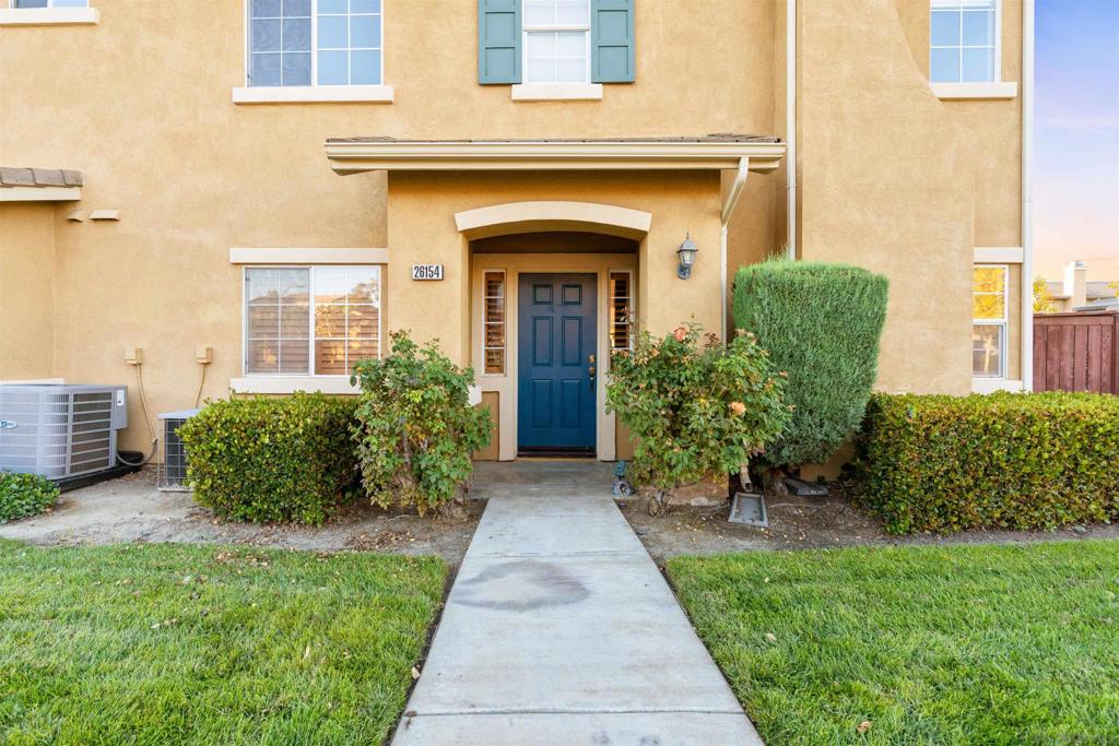 26154 Williams Way B Property Photo 5