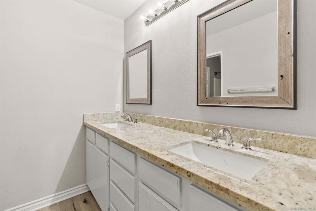 26154 Williams Way B Property Photo 21