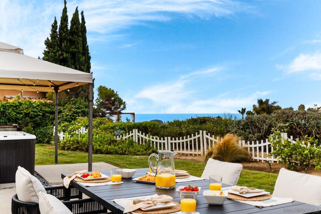 7806 Via Capri Property Photo 3