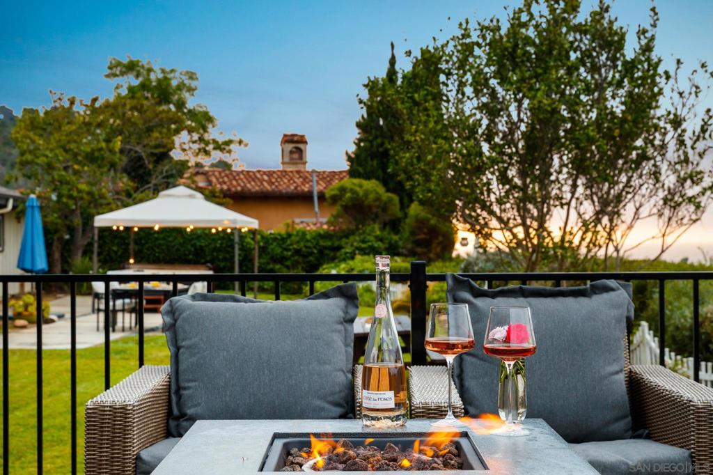 7806 Via Capri Property Photo 11