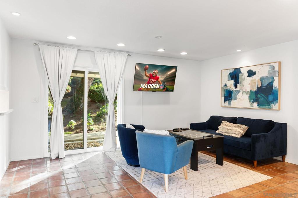 7806 Via Capri Property Photo 14