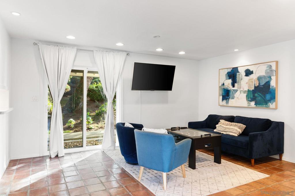 7806 Via Capri Property Photo 17