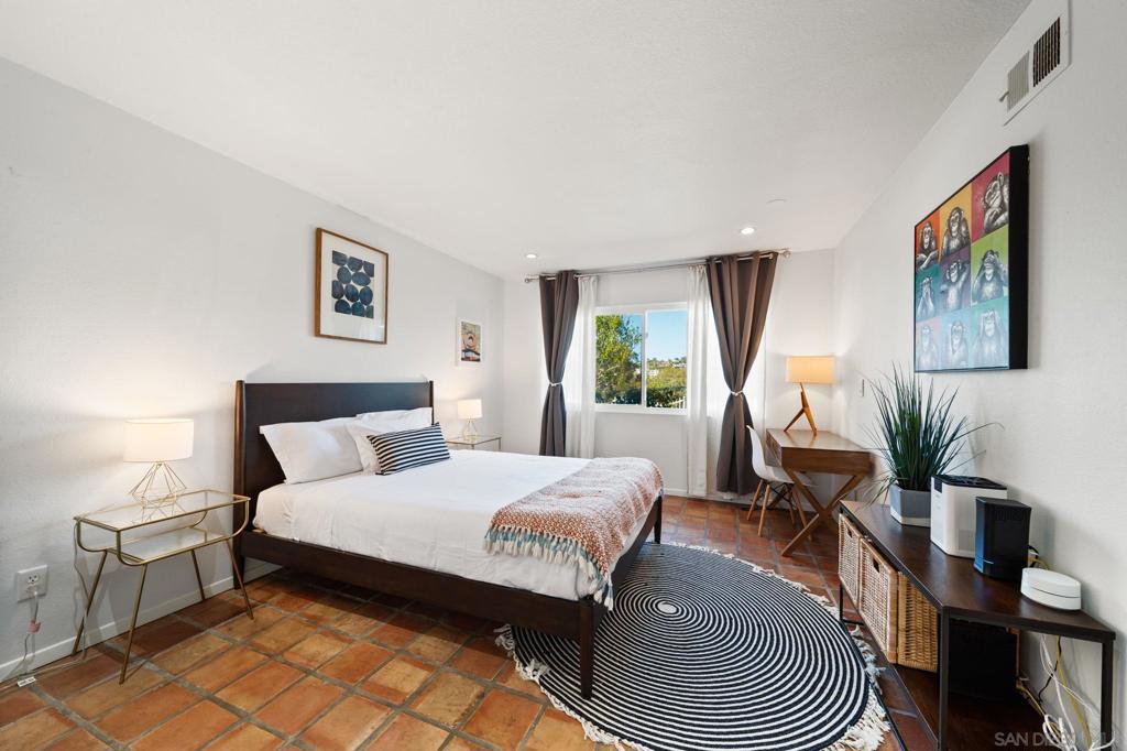 7806 Via Capri Property Photo 23