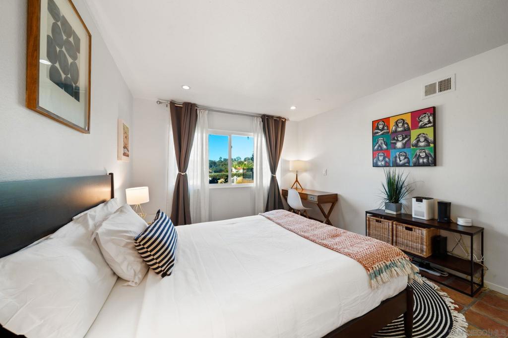 7806 Via Capri Property Photo 36