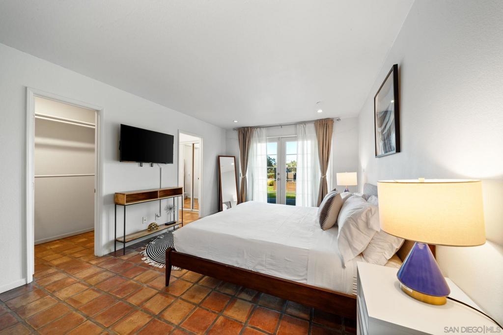 7806 Via Capri Property Photo 41