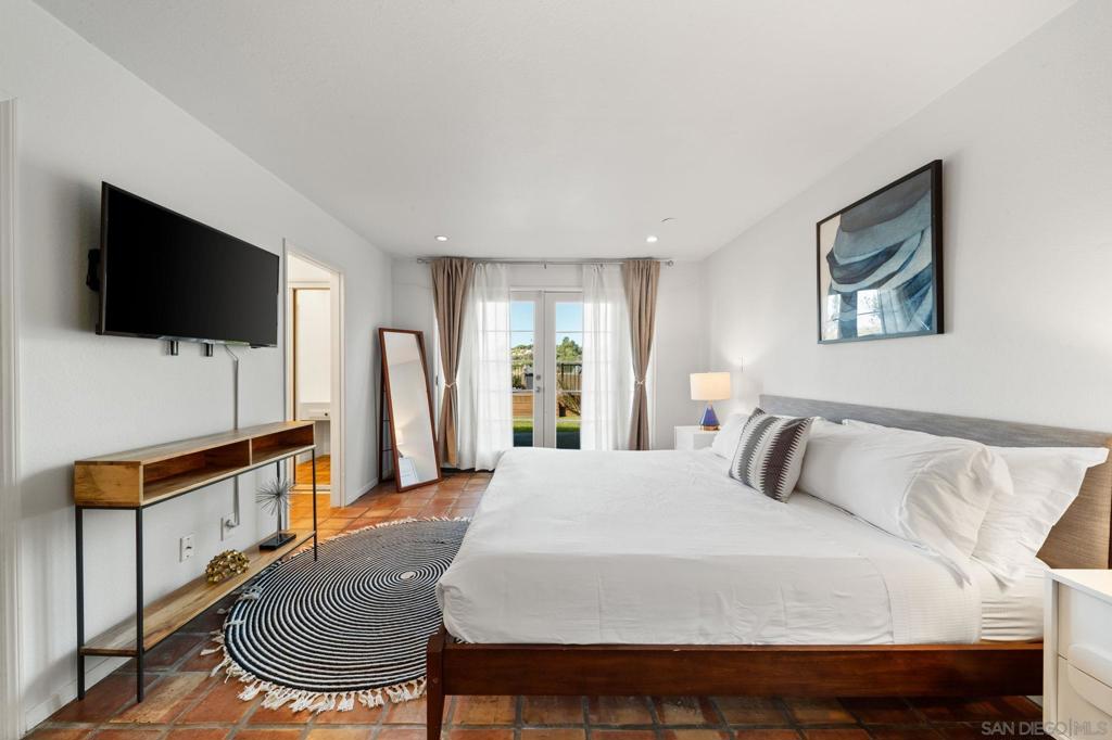 7806 Via Capri Property Photo 42