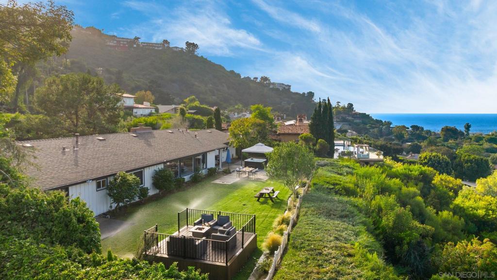 7806 Via Capri Property Photo 57