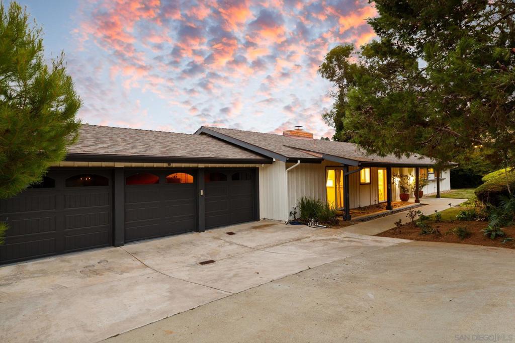 7806 Via Capri Property Photo 62