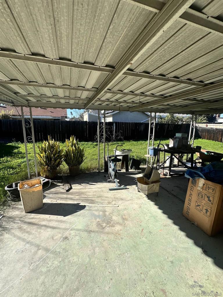 128 Old Oak Dr Property Photo 10